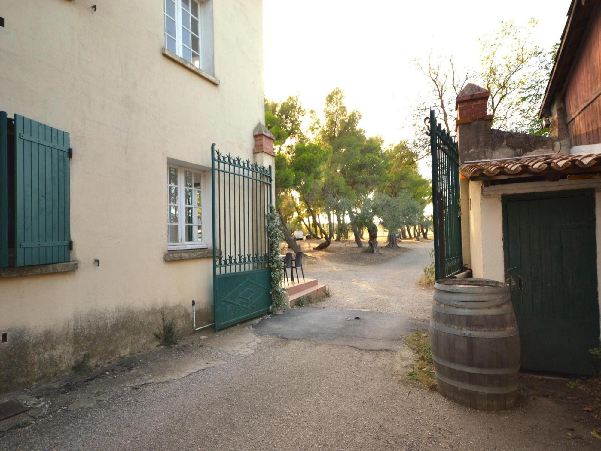 Apartment With Pool Amid Vineyards And Near The Beach Mèze Exterior foto